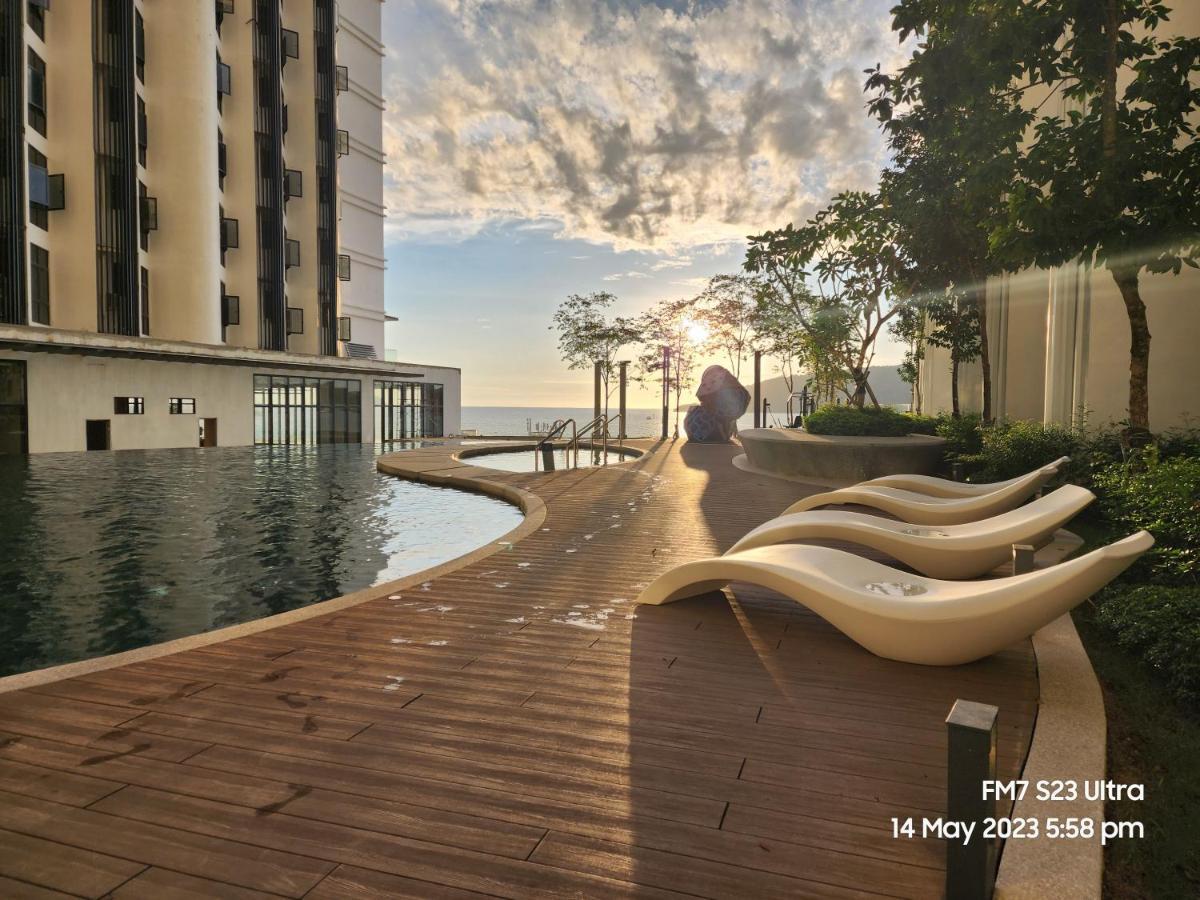 Seaview Luxury Suites At The Shore Kota Kinabalu Ngoại thất bức ảnh