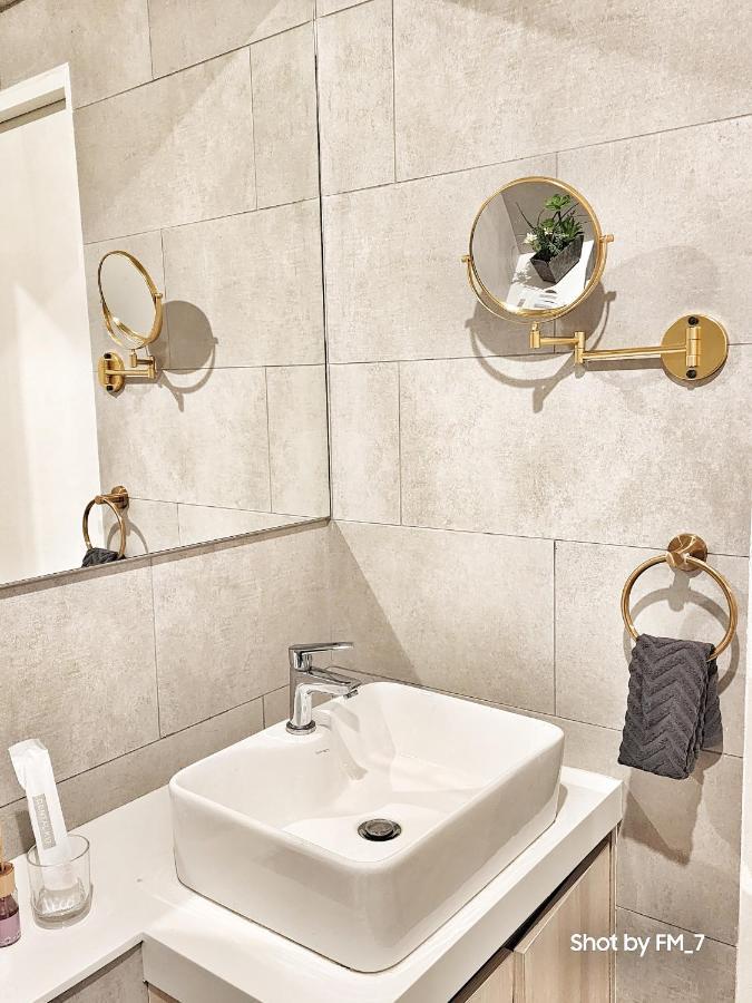Seaview Luxury Suites At The Shore Kota Kinabalu Ngoại thất bức ảnh